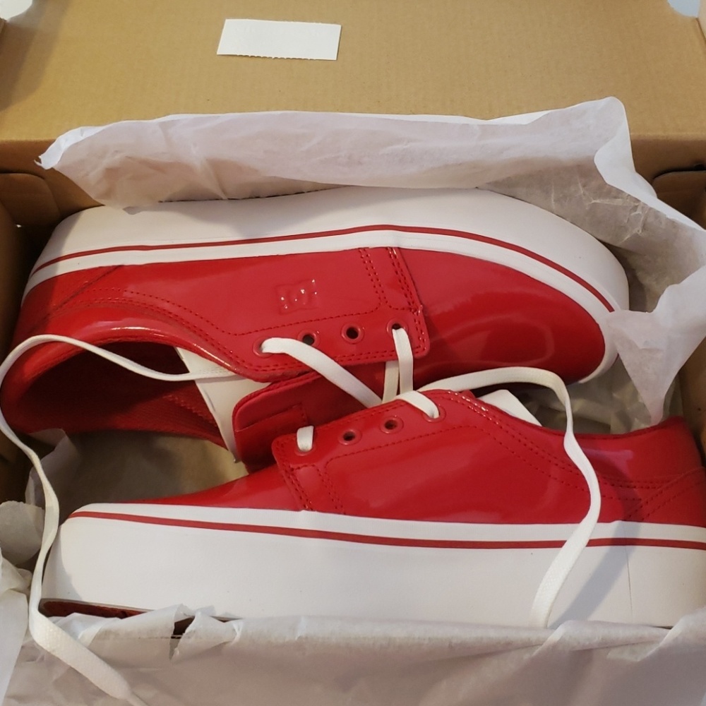 Red DC trase platform - Picture 2 of 4